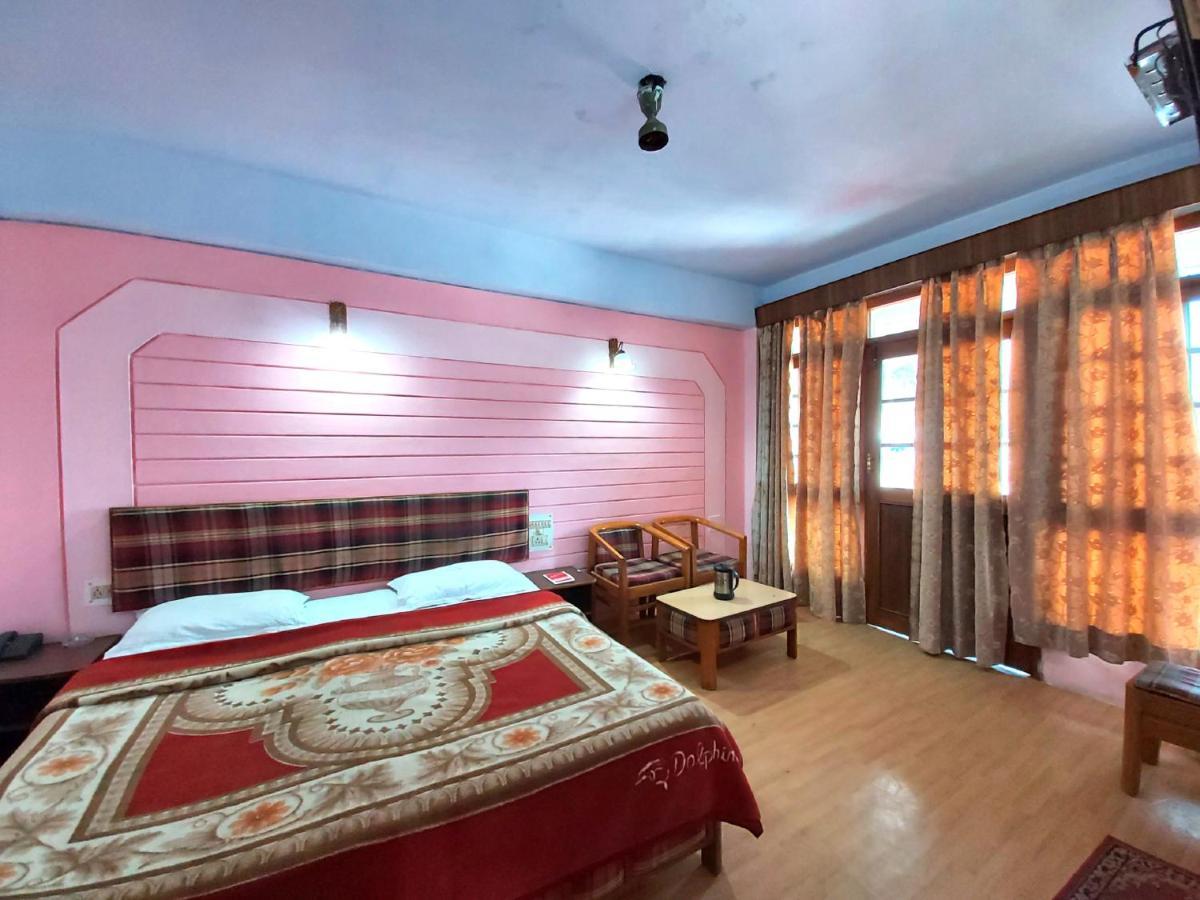 Hotel Radhe Continental Nainital Exterior foto
